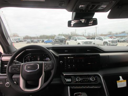 New 2026 GMC Sierra 1500 Denali image 17