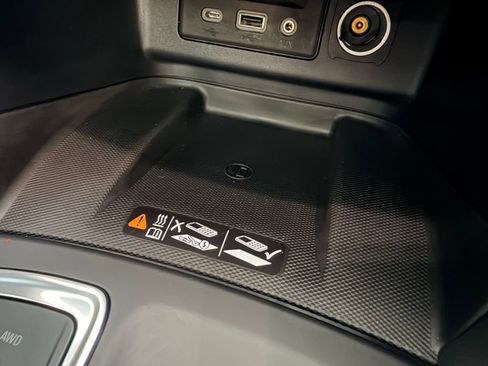 Used 2019 Chevrolet Equinox Premier AWD/4WD image 22
