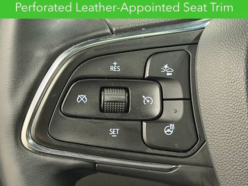 Certified 2025 Buick Envista Avenir FWD image 40