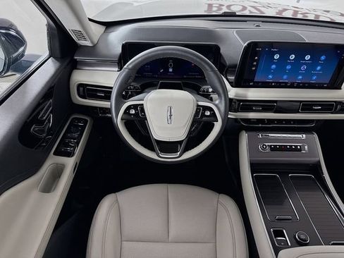New 2026 Lincoln Aviator 2WD image 24