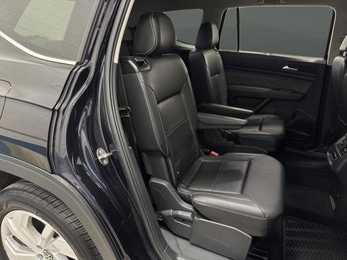 Used 2023 Volkswagen Atlas SE image 29