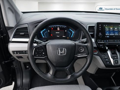 Used 2019 Honda Odyssey EX image 8