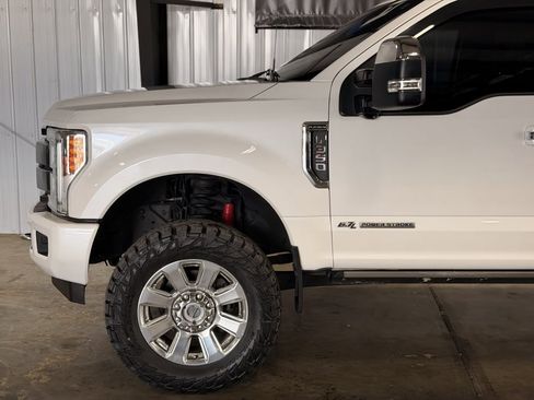 Used 2017 Ford F350 Platinum w/ Platinum Ultimate Package AWD/4WD image 18