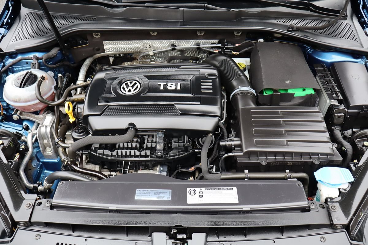 Used 2017 Volkswagen Golf Alltrack SEL AWD/4WD image 40