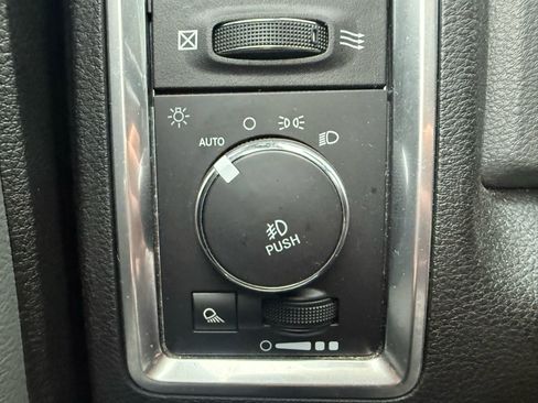 Used 2018 RAM 1500 Big Horn image 19