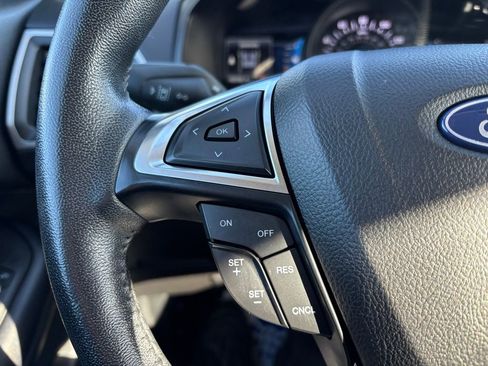 Used 2022 Ford Edge SEL image 24