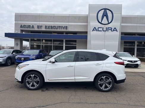 Certified 2023 Acura RDX AWD w/ Advance Package image 1