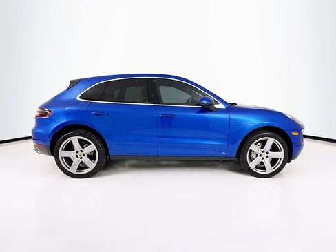 Certified 2018 Porsche Macan S AWD/4WD image 8