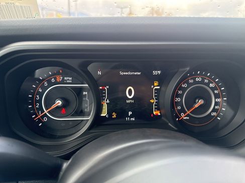 New 2026 Jeep Gladiator Sport AWD/4WD image 13