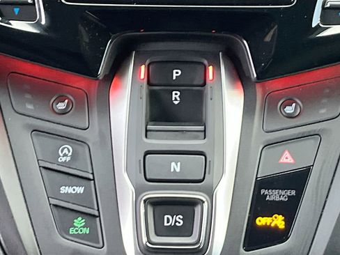 Used 2024 Honda Odyssey Sport image 16