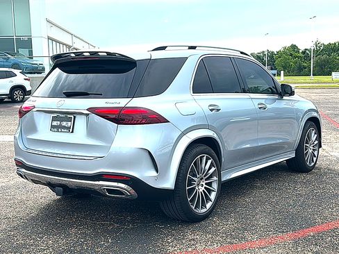 Used 2024 Mercedes-Benz GLE 450 4MATIC image 8