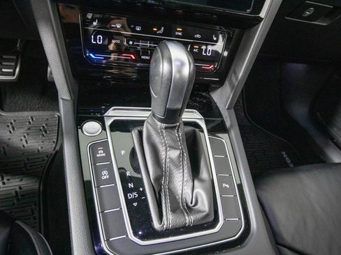 Used 2023 Volkswagen Arteon SEL w/ Arteon MDO Package image 25