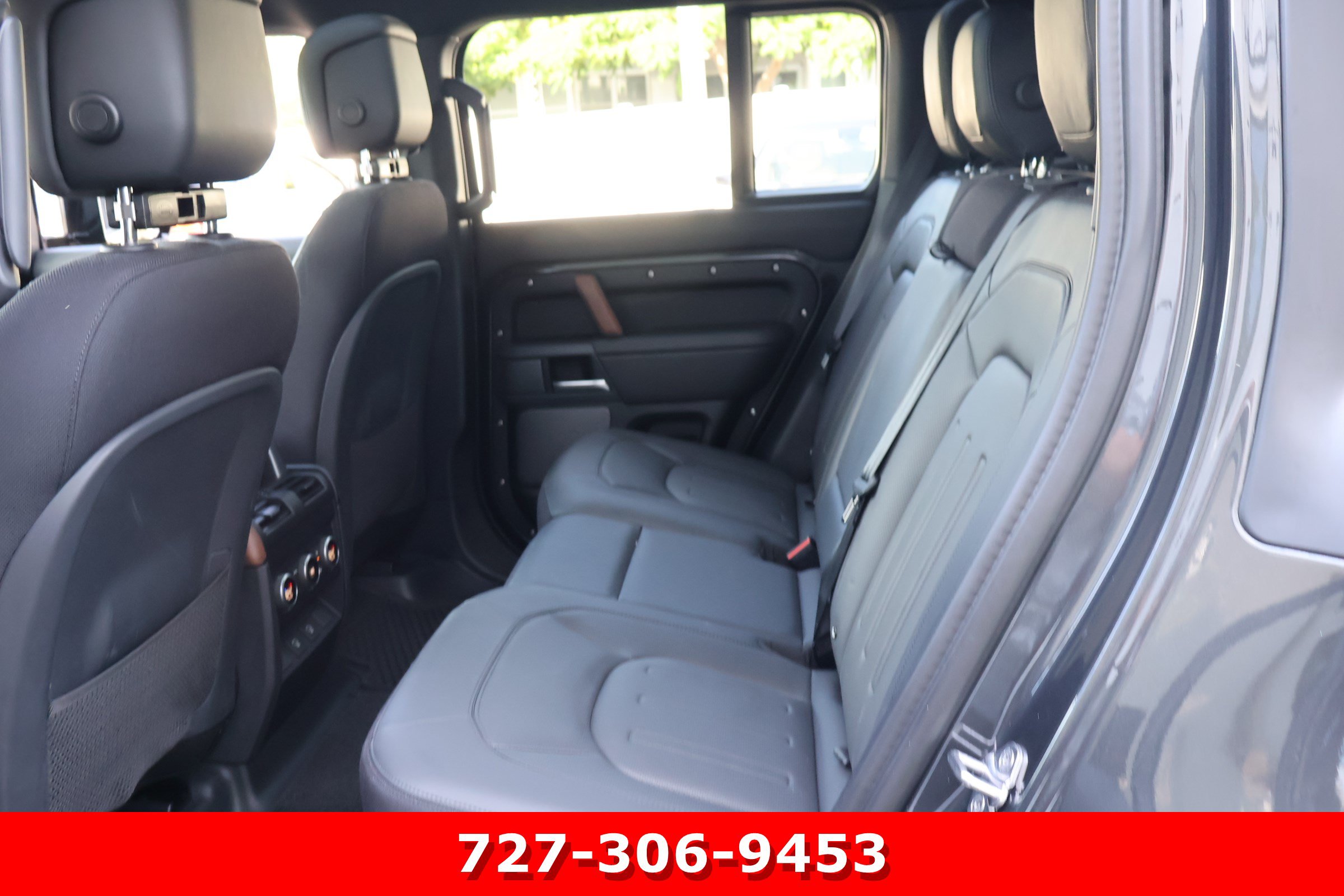 Used 2024 Land Rover Defender 110 X AWD/4WD image 15