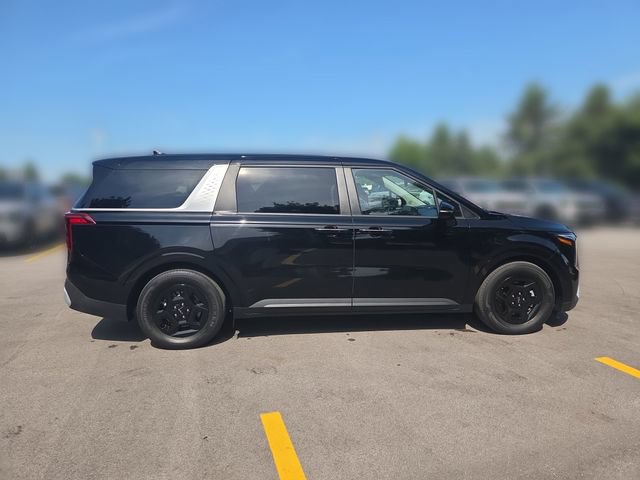 Certified 2026 Kia Carnival FWD image 8