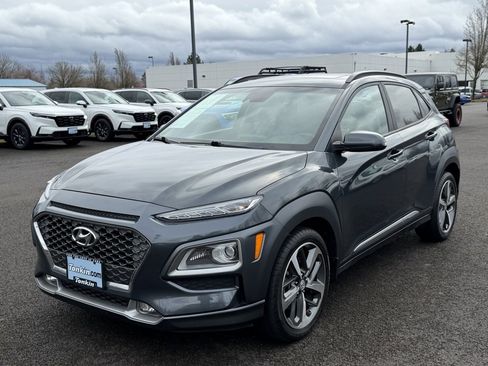 Used 2021 Hyundai Kona Limited w/ Cargo Package image 4
