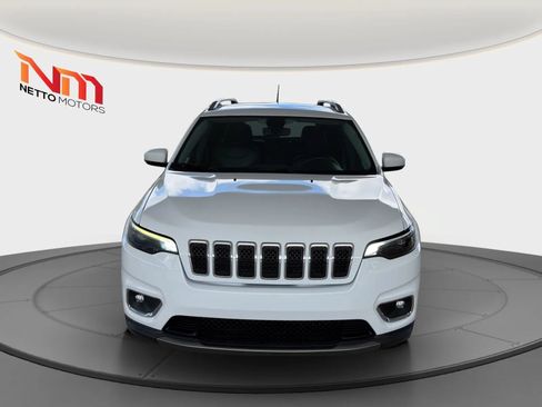 Used 2019 Jeep Cherokee Limited FWD image 10