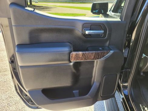 Used 2022 GMC Sierra 1500 Denali w/ Denali Reserve Package image 15