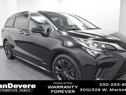 Used 2021 Toyota Sienna XSE w/ XSE Plus Package