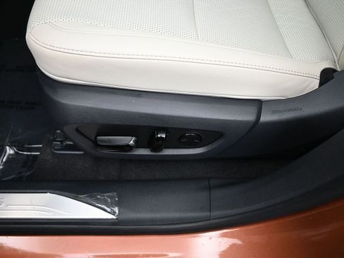 Used 2025 Lexus RX 350 Premium Plus image 16