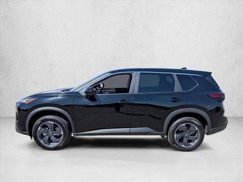 Used 2025 Nissan Rogue SV FWD image 10