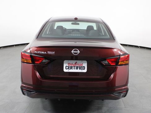 Certified 2025 Nissan Altima 2.5 SV image 10