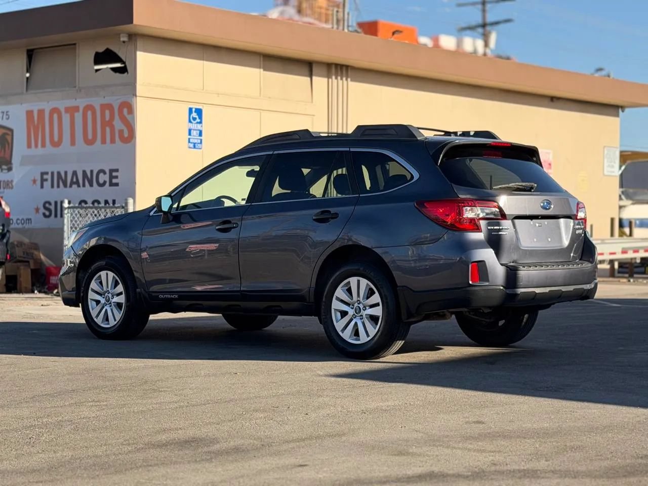 Used 2015 Subaru Outback 2.5i Premium w/ Protection Package #1 AWD/4WD image 8