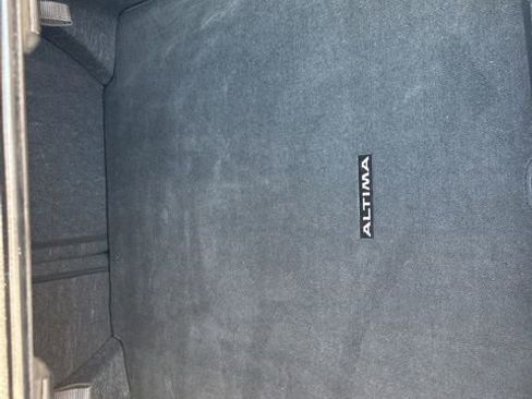 Used 2024 Nissan Altima 2.5 SV image 14