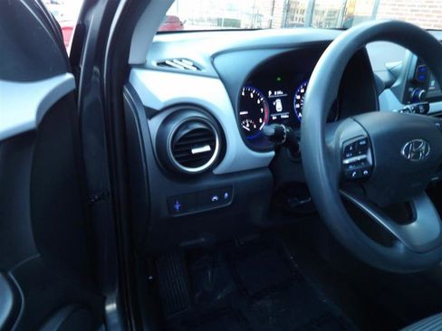 Used 2021 Hyundai Kona SE image 23
