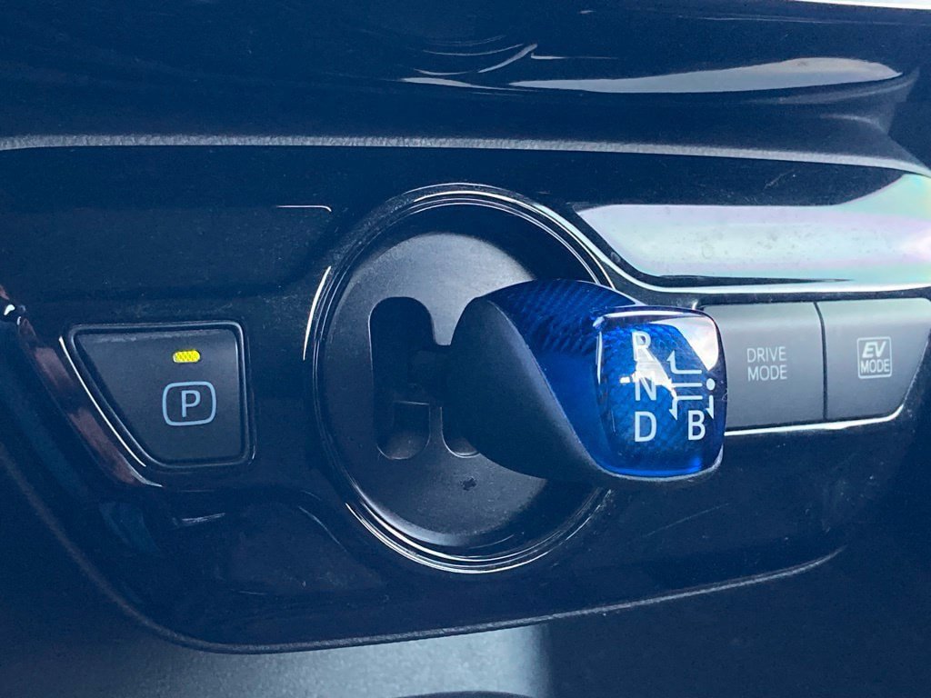 Used 2020 Toyota Prius LE FWD image 27
