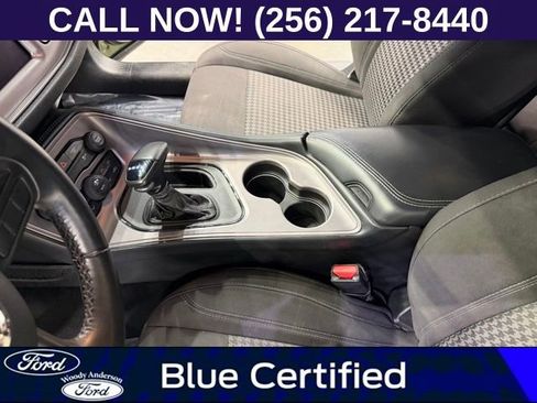 Used 2023 Dodge Challenger SXT image 18