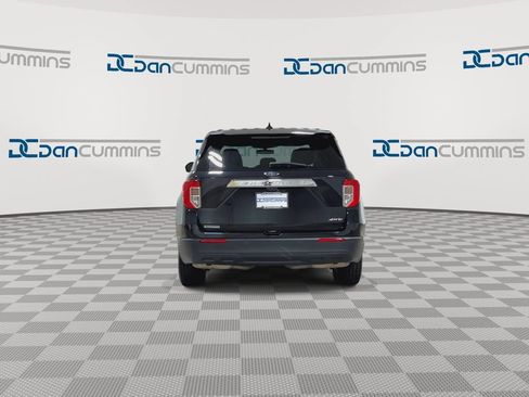 Used 2023 Ford Explorer 4WD image 7