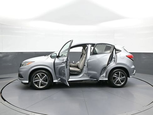 Certified 2019 Honda HR-V Touring image 43