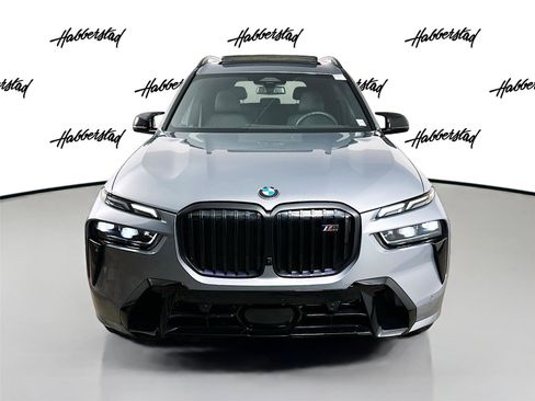 Used 2025 BMW X7 M60i w/ Executive Package image 2