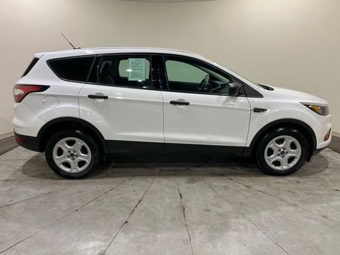 Used 2018 Ford Escape S image 7