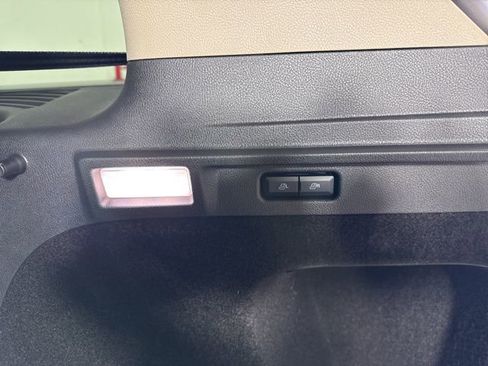 New 2026 Lincoln Corsair Premiere image 26