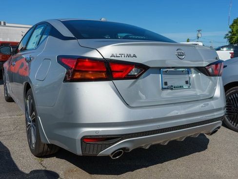 New 2025 Nissan Altima 2.5 SL image 7