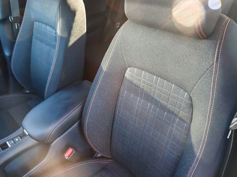 Certified 2023 Honda HR-V Sport image 27