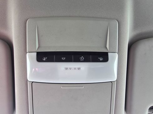 Used 2023 Nissan Rogue S AWD/4WD image 24