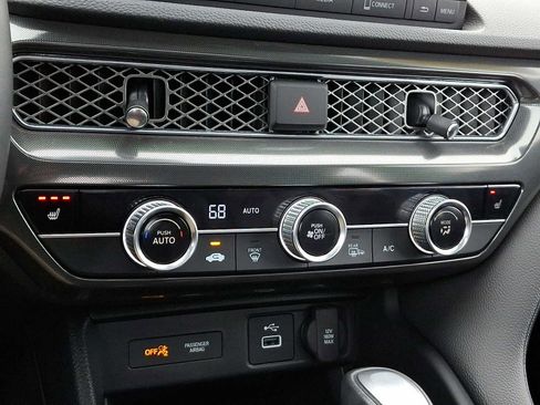 Used 2023 Acura Integra A-Spec image 16