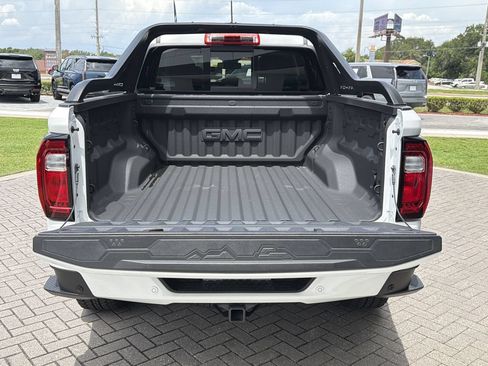 Certified 2025 GMC Canyon AT4 w/ Nightfall Edition AWD/4WD image 14