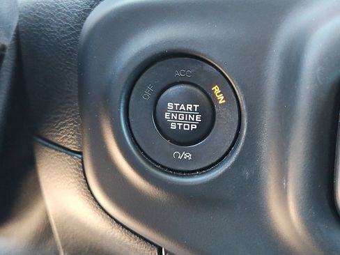 Used 2020 Jeep Wrangler Unlimited Rubicon w/ LED Lighting Group AWD/4WD image 20