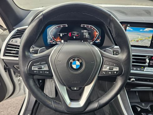 Certified 2022 BMW X5 xDrive40i w/ Parking Assistance Package image 17