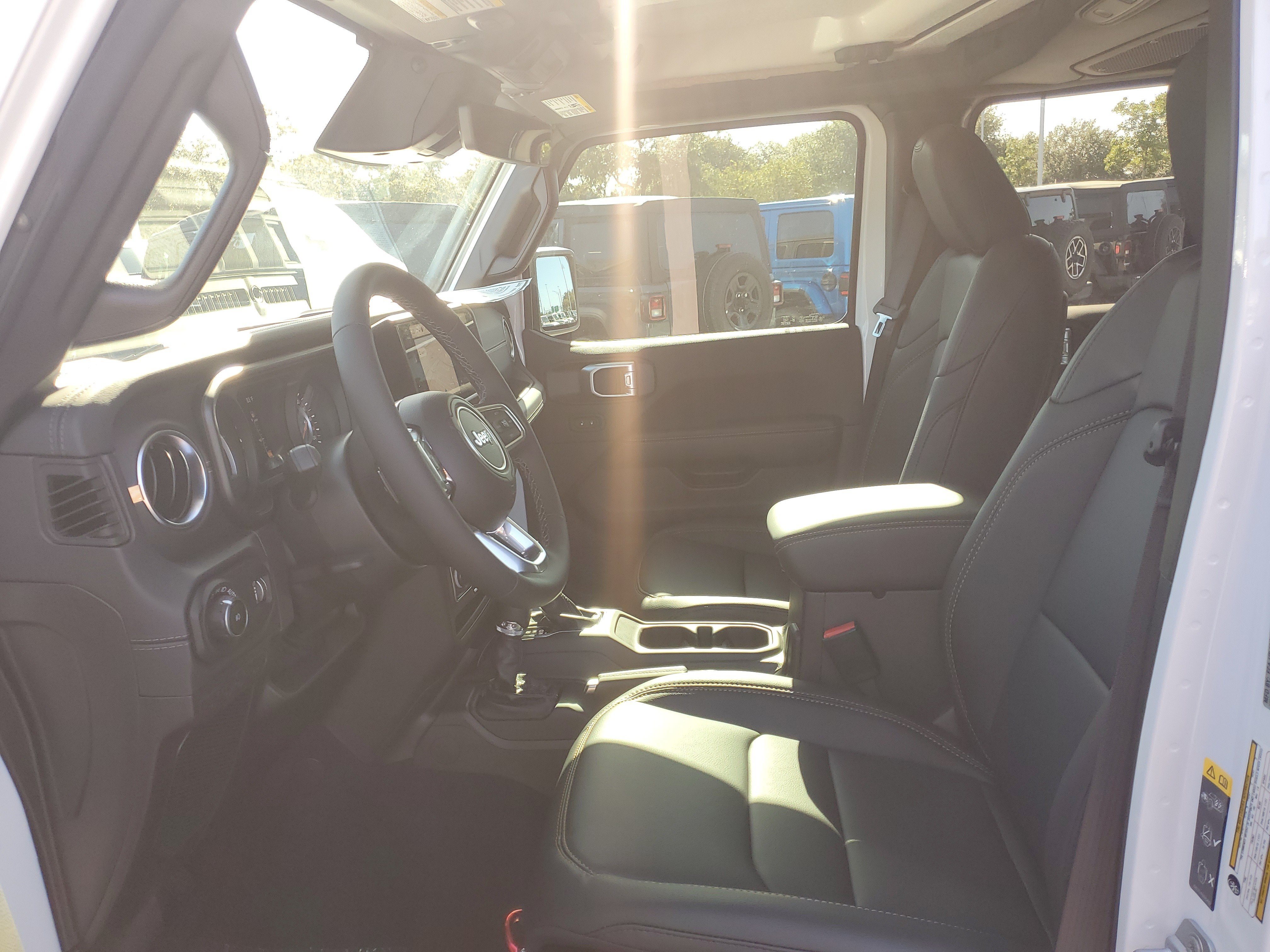 New 2027 Jeep Wrangler Unlimited Sahara AWD/4WD image 14