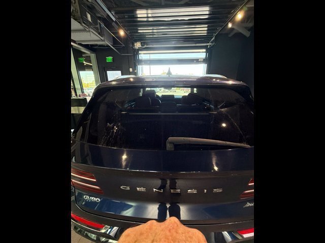 Used 2021 Genesis GV80 2.5T w/ Prestige Package 04 AWD/4WD image 4
