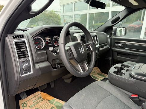 Used 2024 RAM 1500 Classic Warlock AWD/4WD image 14