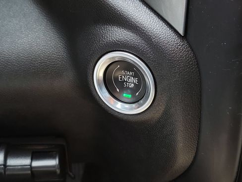 Used 2019 Chevrolet Silverado 1500 RST w/ All-Star Edition RWD image 16