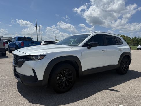 Used 2025 MAZDA CX-50 AWD 2.5 S w/ Premium Package image 4