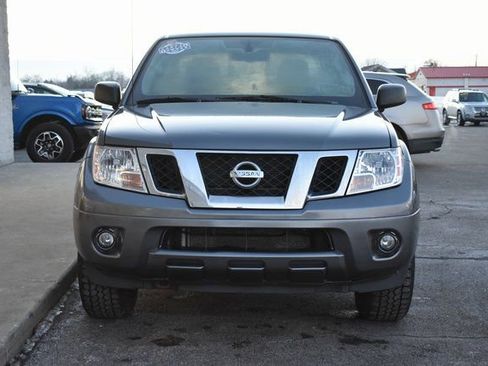 Used 2020 Nissan Frontier SV image 8