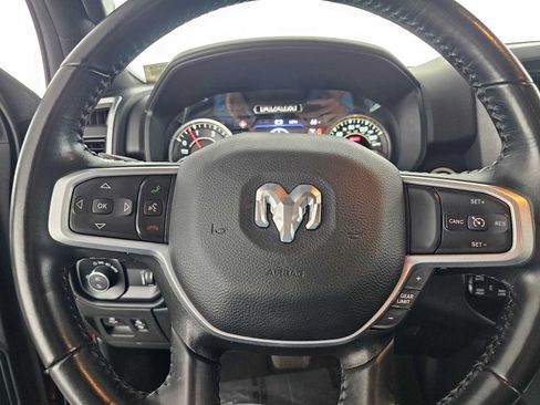 Used 2022 RAM 1500 Big Horn AWD/4WD image 22