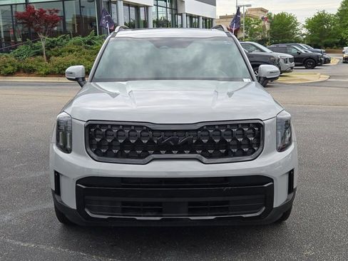 Used 2025 Kia Telluride EX X-Line AWD/4WD image 2
